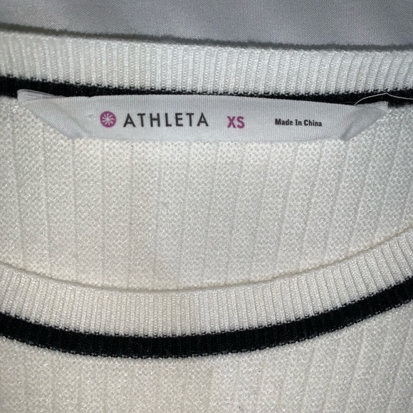 Athleta Shirt - Picture 4 of 5